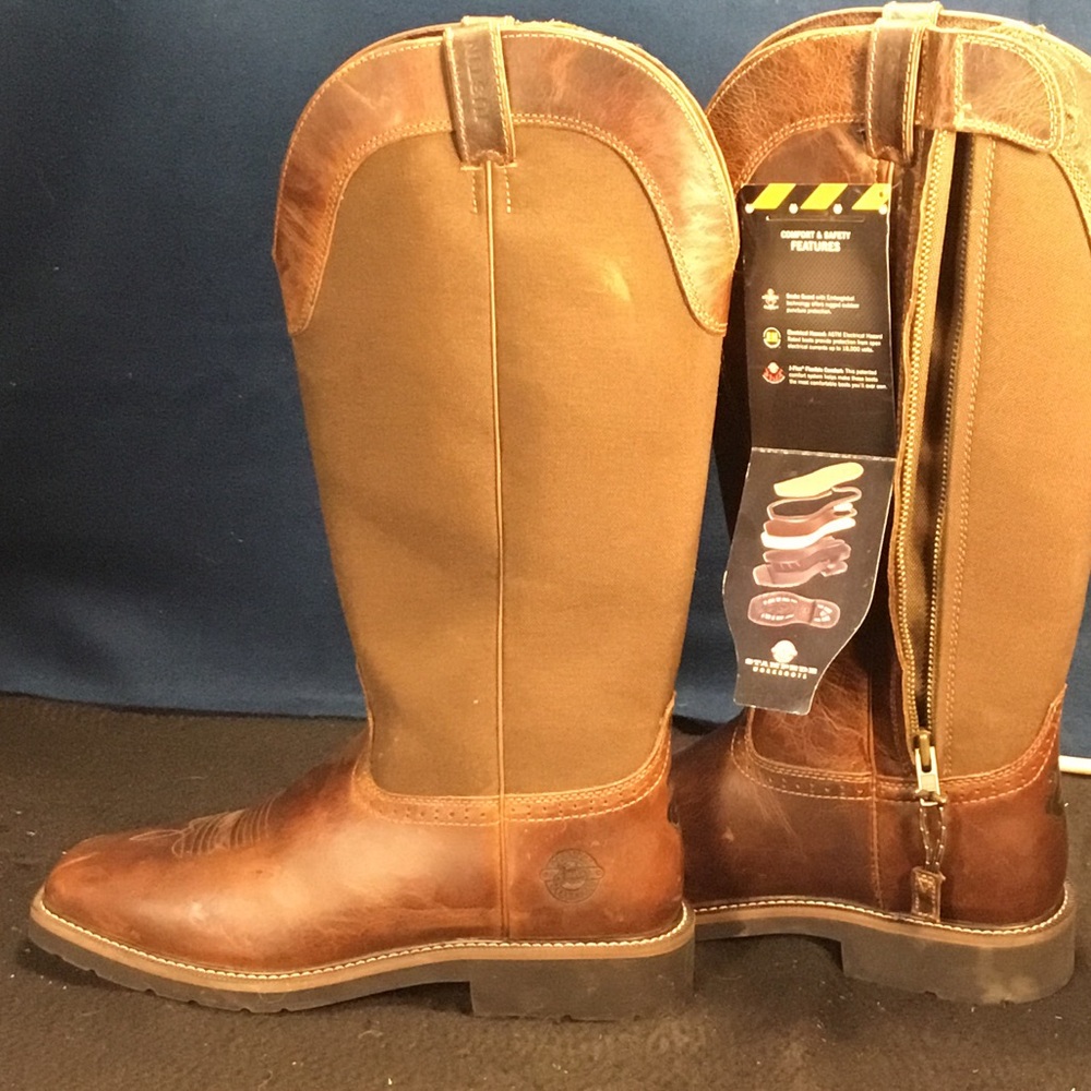 Justin “SnakeGuard” boots
Style# WK4556
Stampede Collection 
Men’s 13D